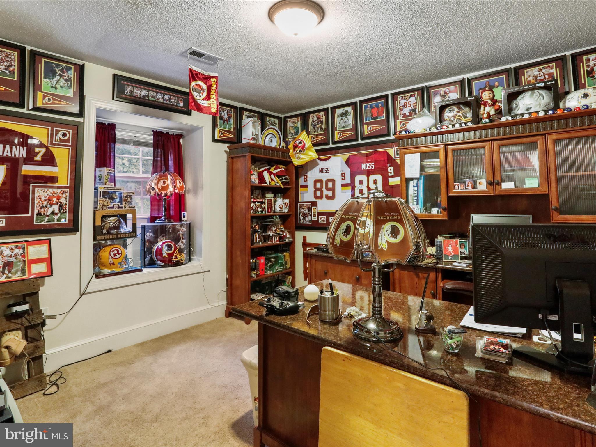 HOLLY HILL - Residential