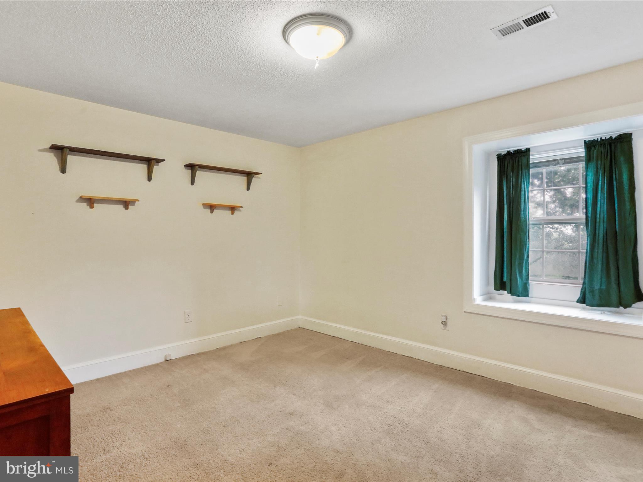 HOLLY HILL - Residential