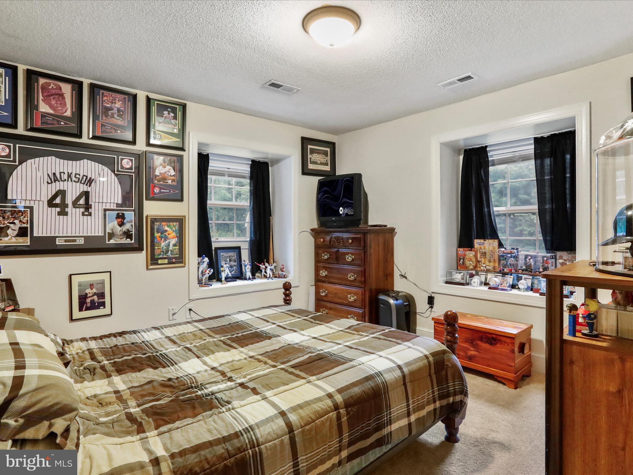 HOLLY HILL - Residential