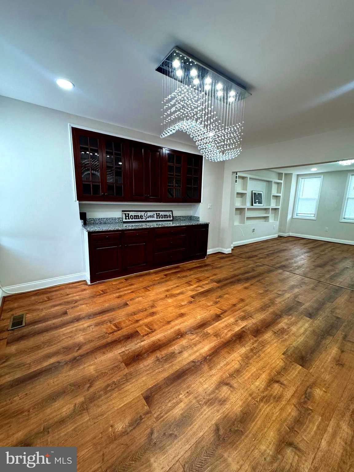 ROSEMONT - Residential