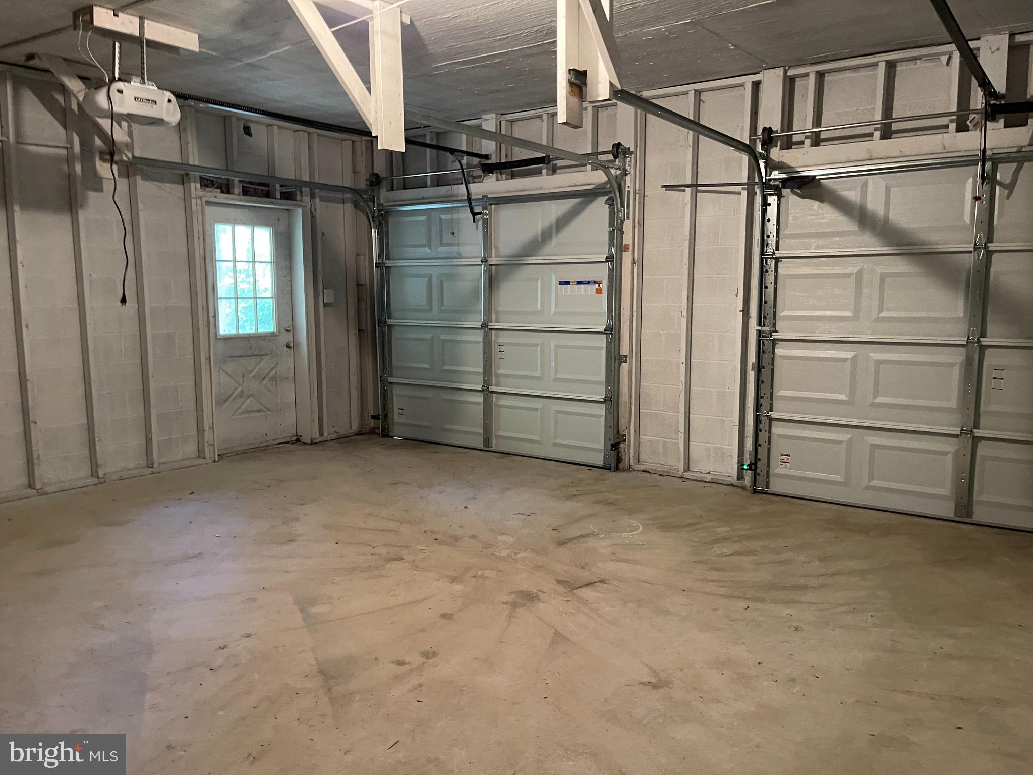 SHANNONDALE - Residential