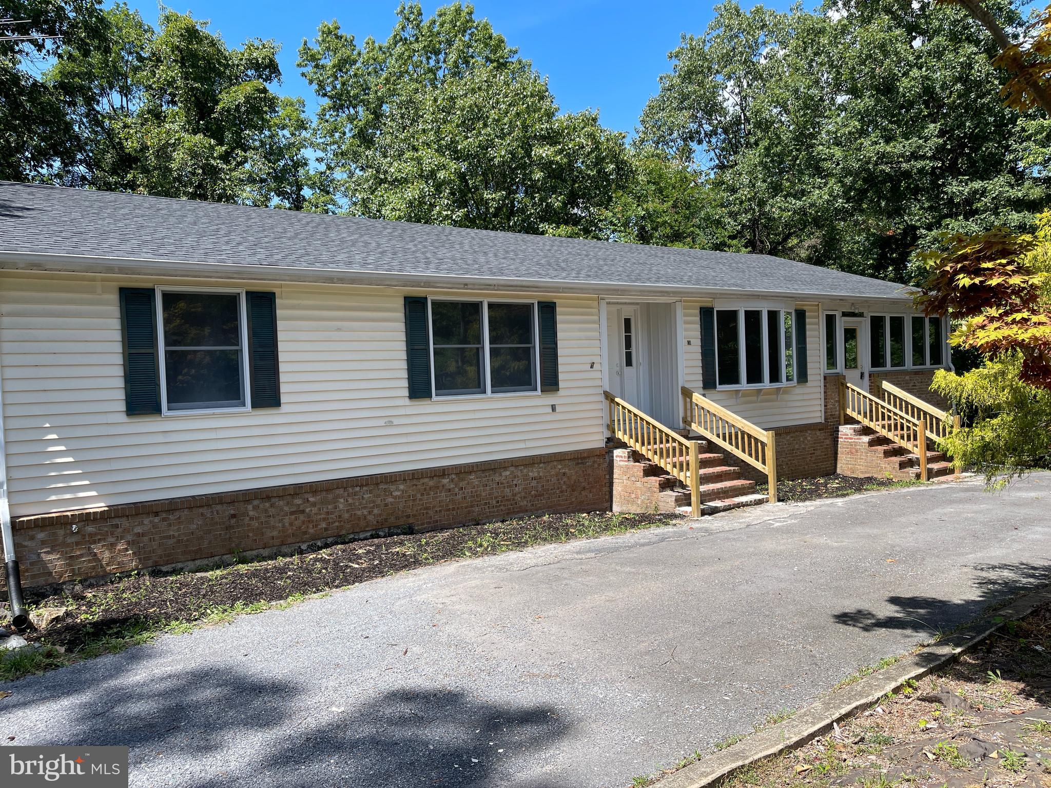 SHANNONDALE - Residential