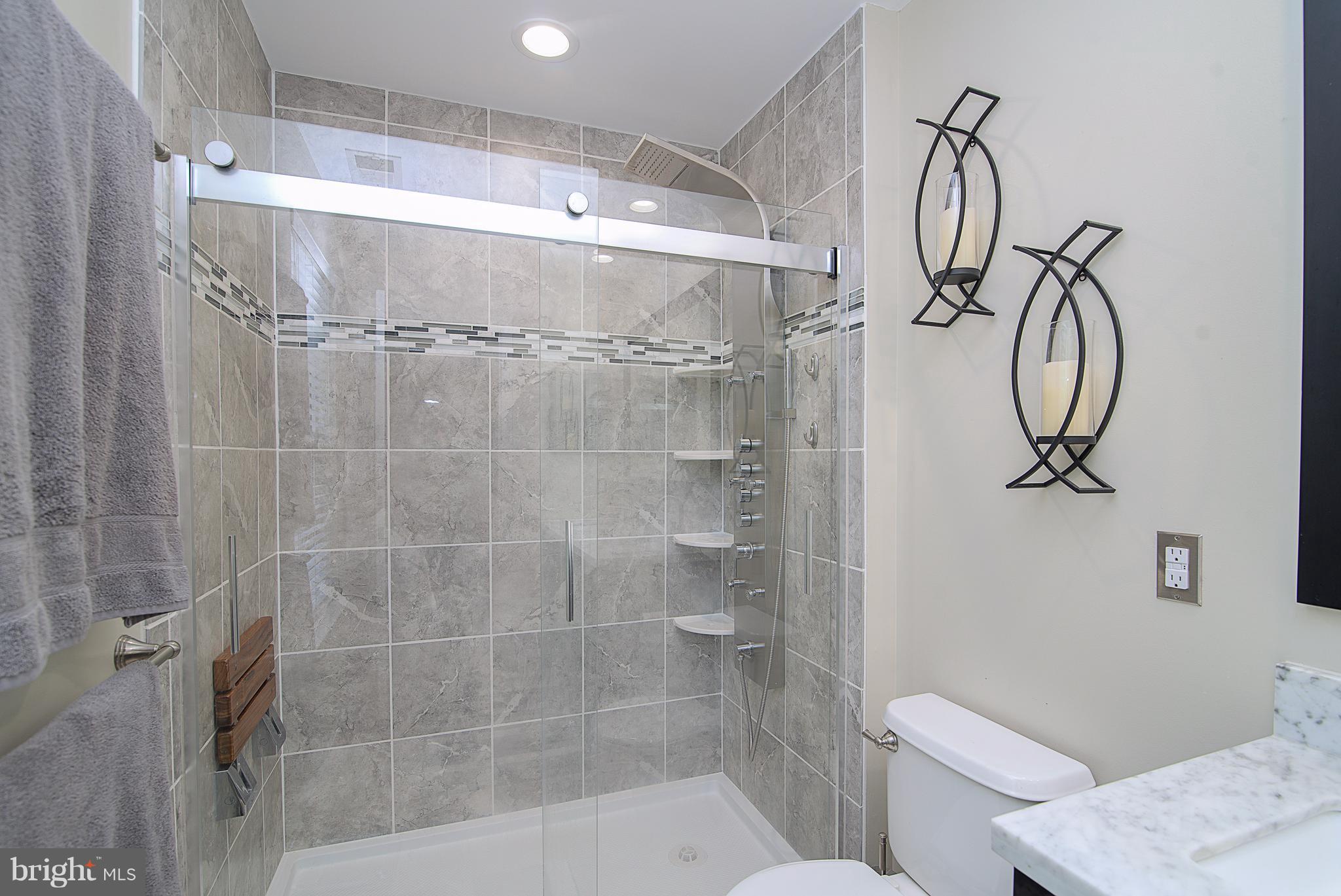 WINDING CREEK ESTATES - Residential