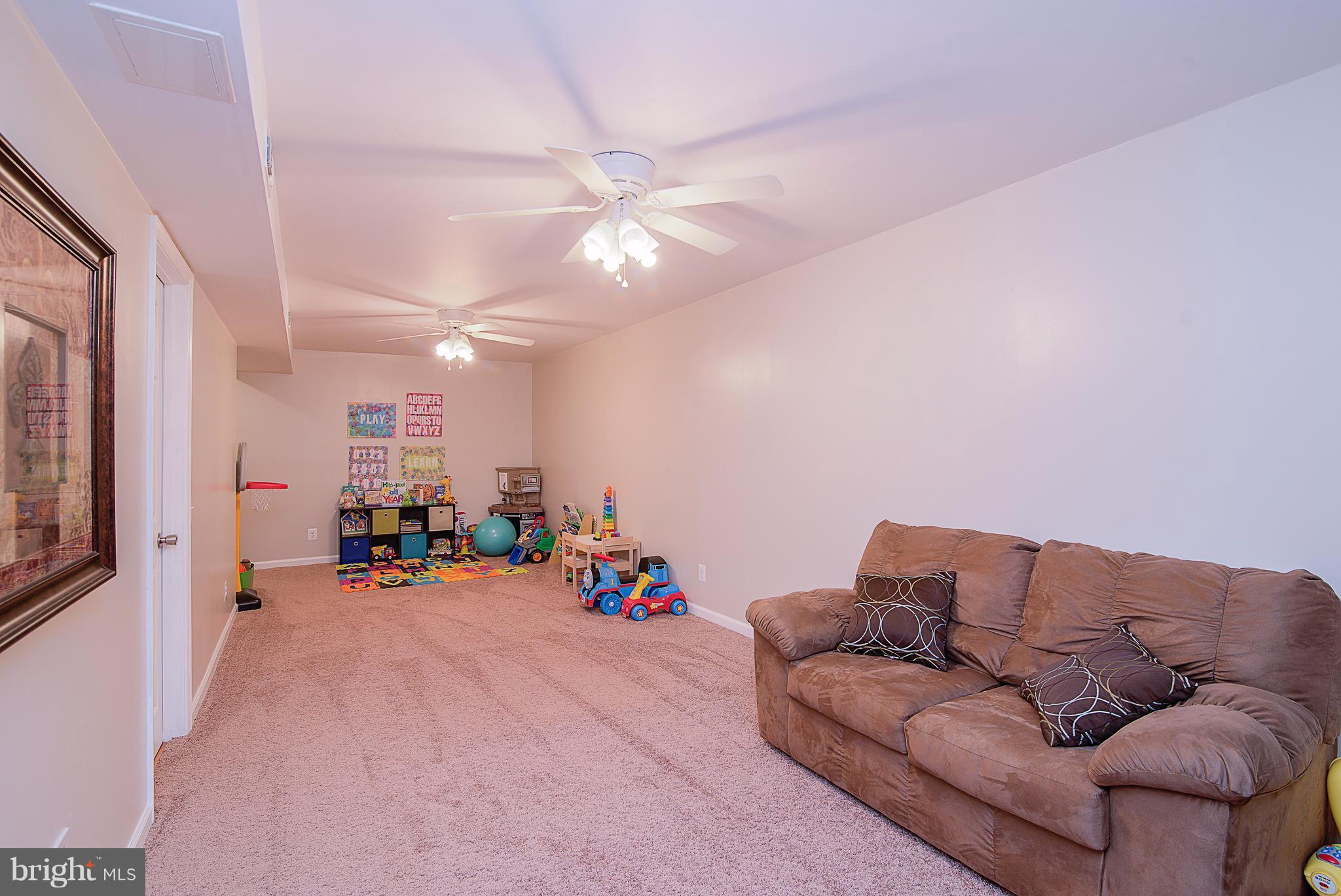 WINDING CREEK ESTATES - Residential