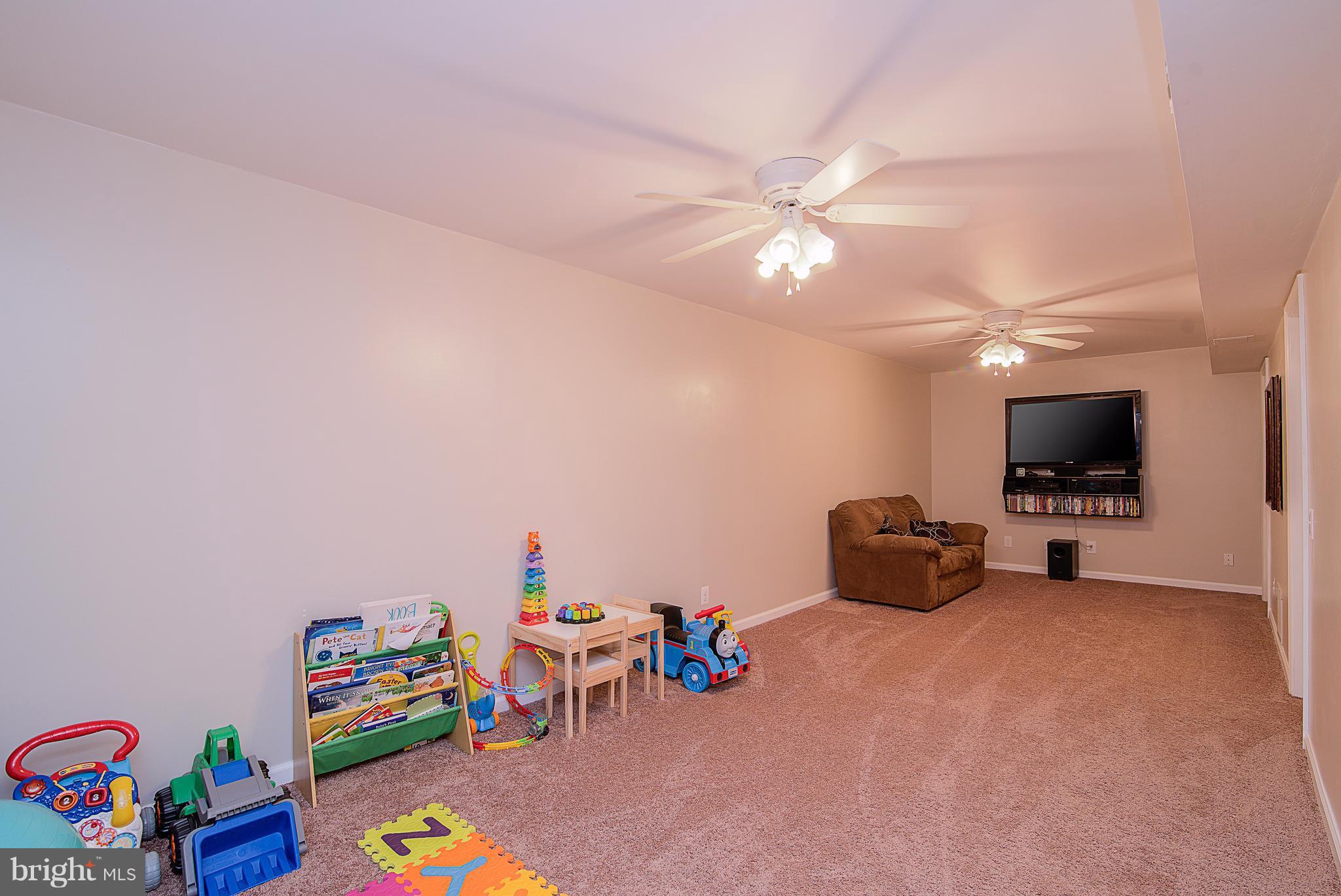 WINDING CREEK ESTATES - Residential