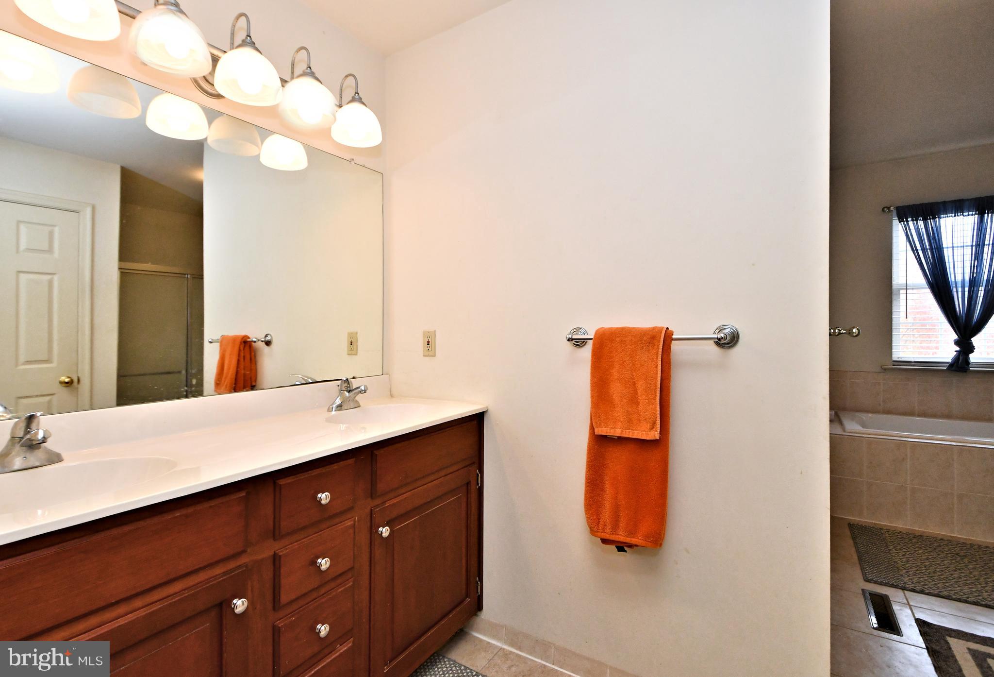 BRENTON POINT - Residential