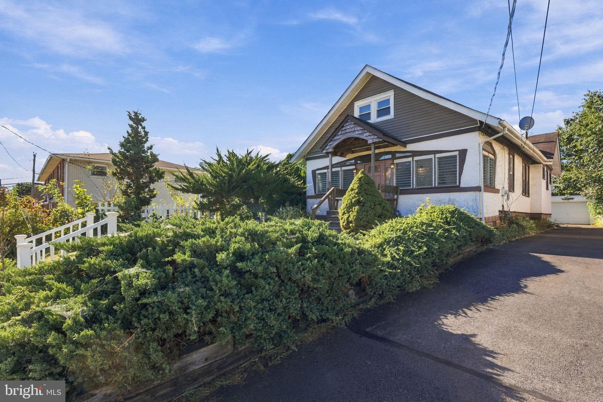 88 MANOR AVENUE
