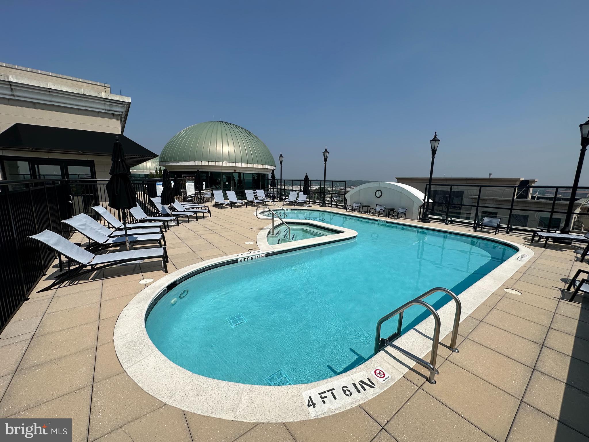GRANDVIEW AT ANNAPOLIS TOWNE CENTRE - Residential