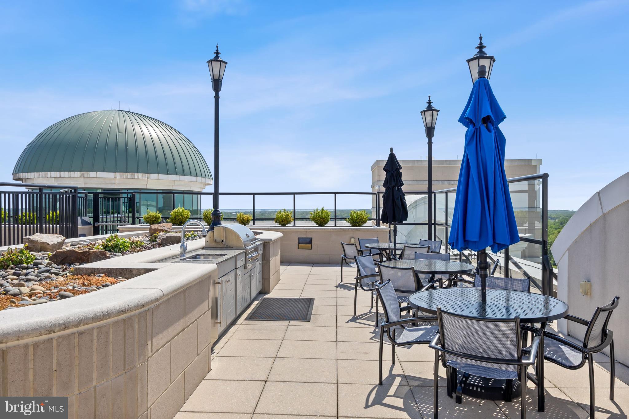 GRANDVIEW AT ANNAPOLIS TOWNE CENTRE - Residential