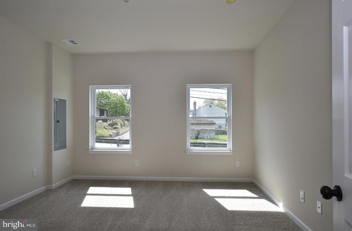 TREVOSE HGTS - Residential