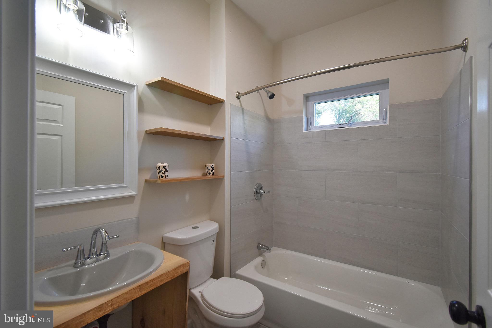 TREVOSE HGTS - Residential