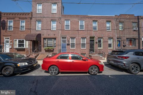 Townhouse For Rent - 1916 S Alder St<br/> PHILADELPHIA, PA 19148
