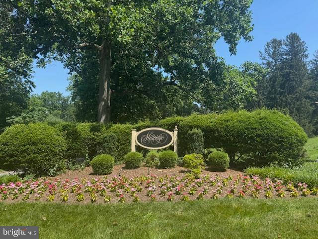 306A SUMMIT DRIVE