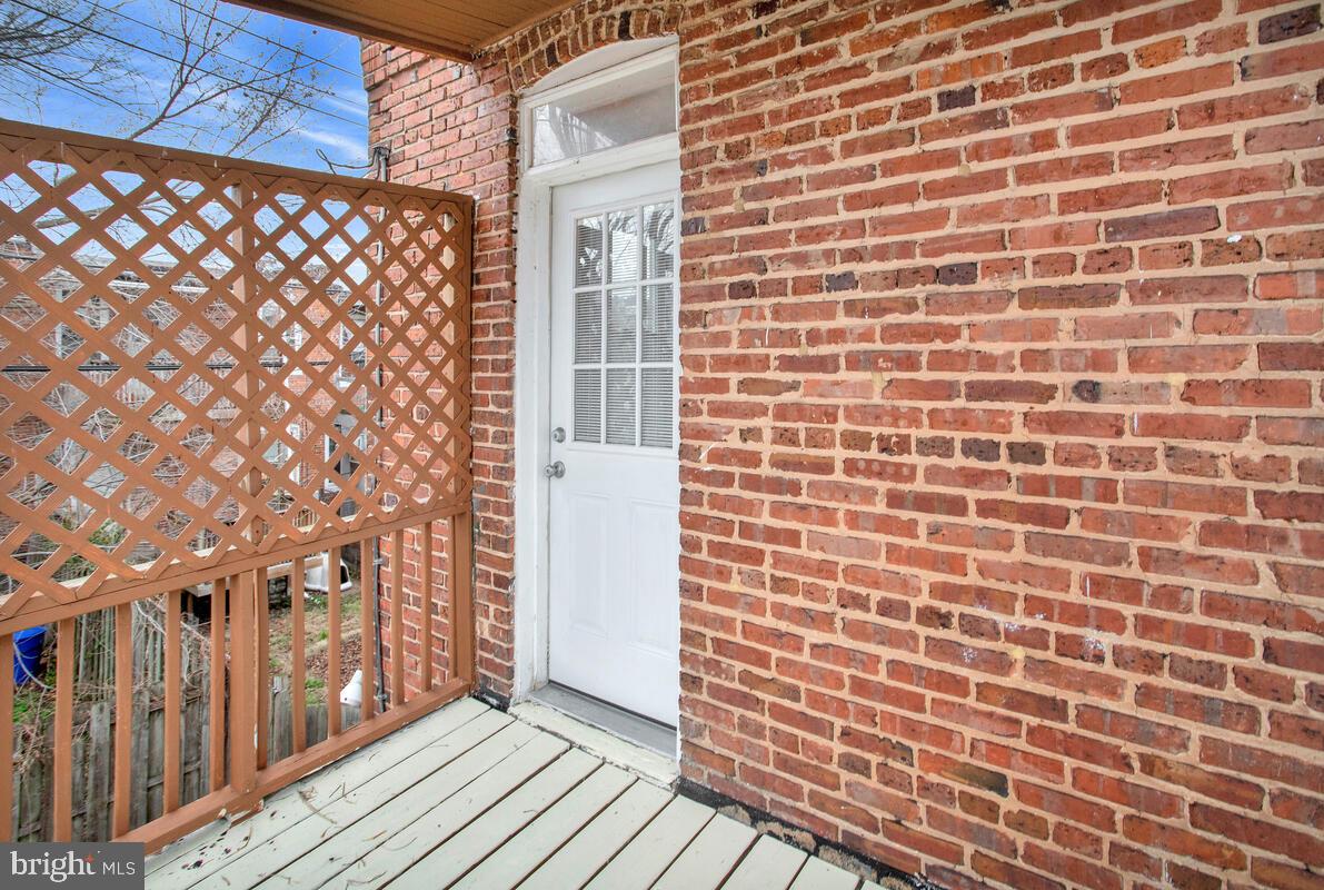 WEST BALTIMORE - Residential