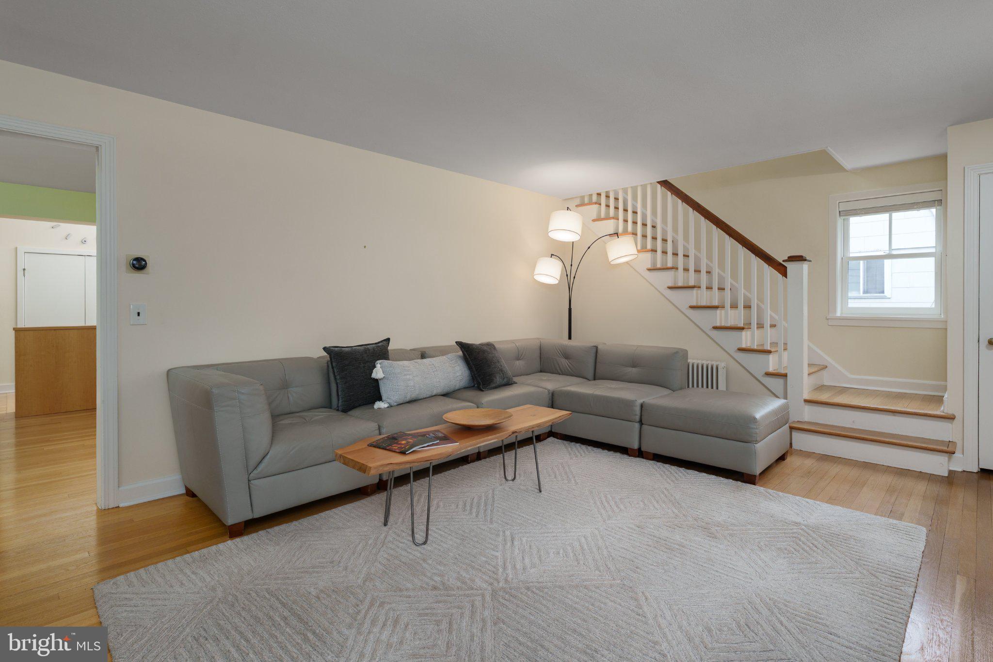 370 FRANKLIN AVENUE