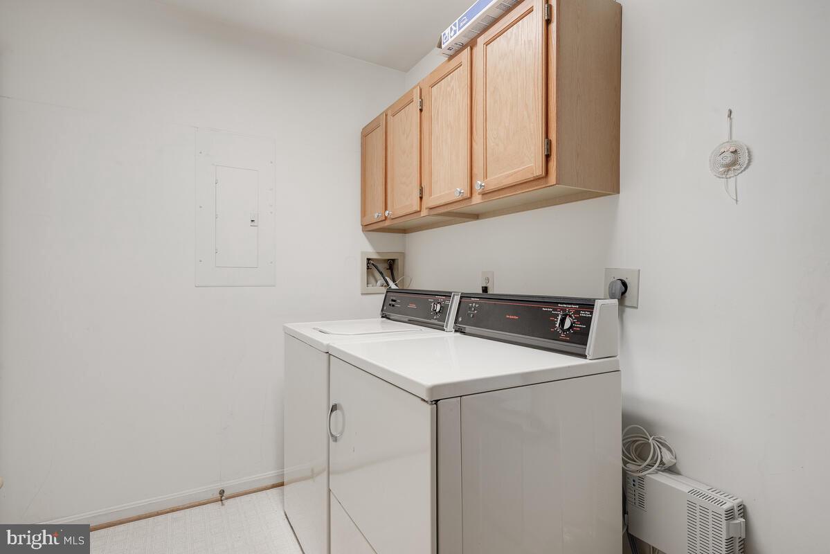 CHERRY VIEW PARK - Residential