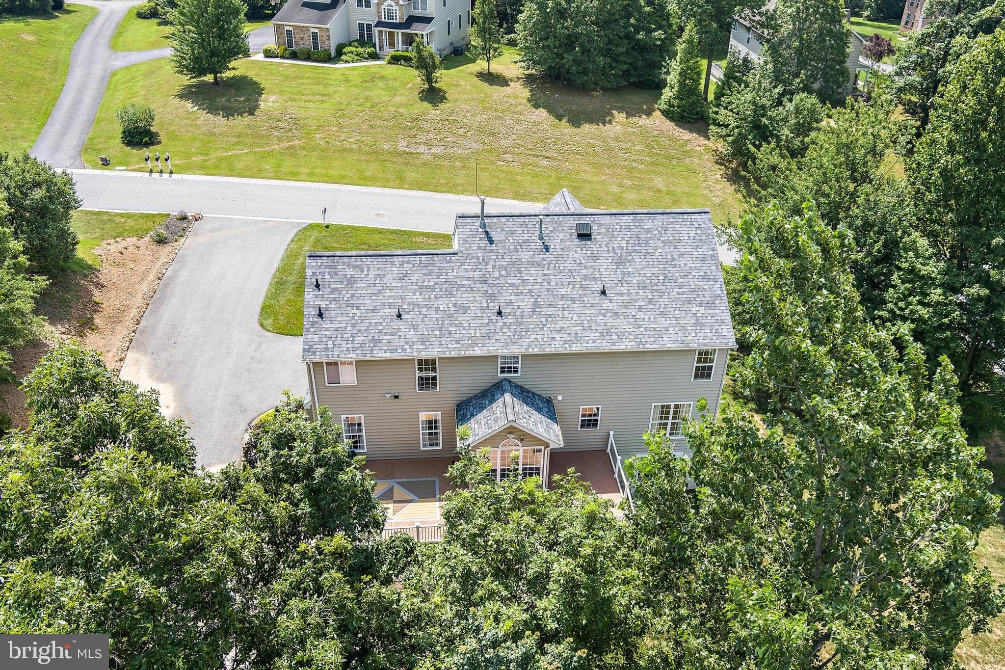 2812 RIDGELEIGH COURT