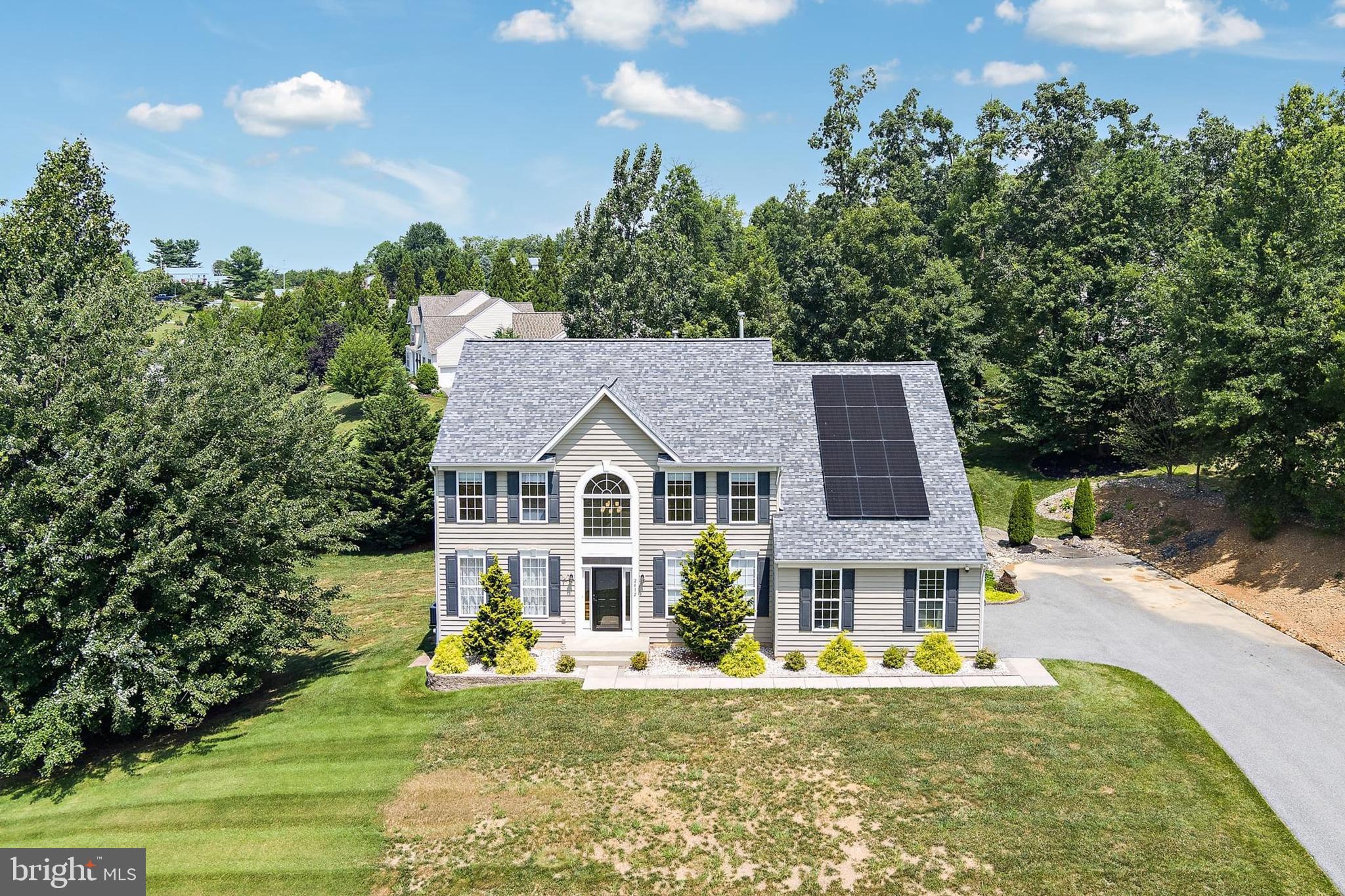 2812 RIDGELEIGH COURT