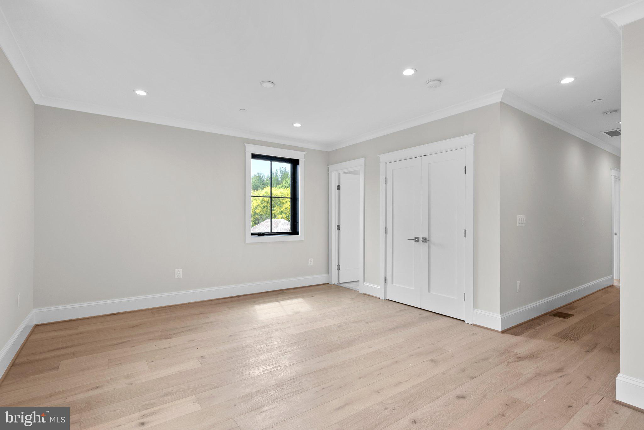 BURLEITH - Residential
