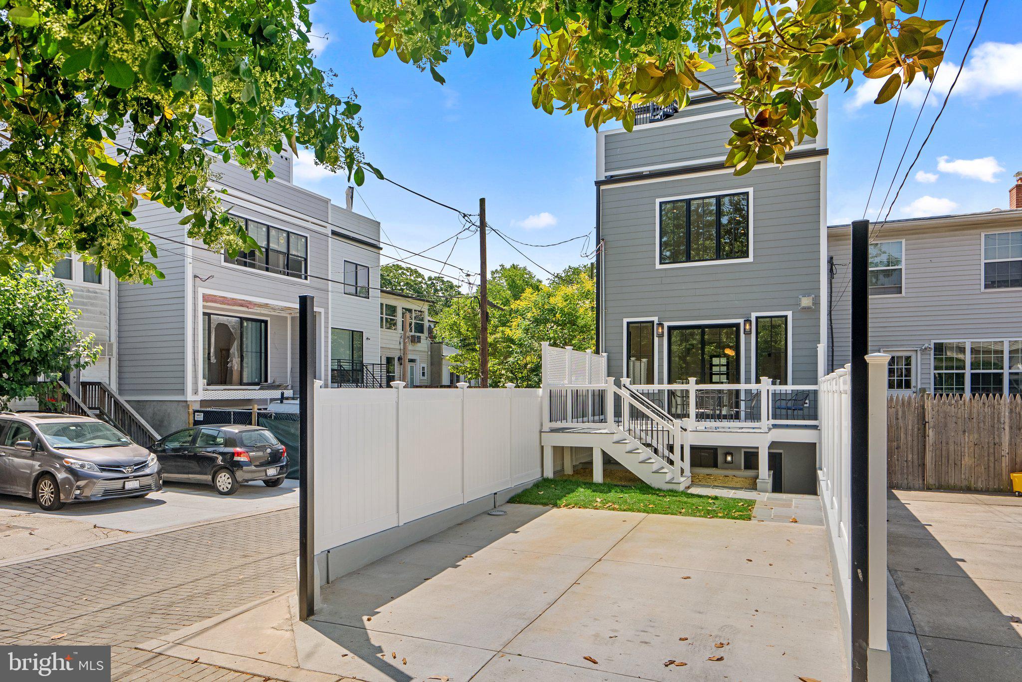 BURLEITH - Residential