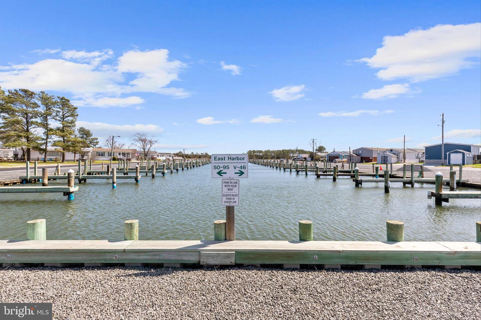 WHITE HOUSE BEACH - Residential