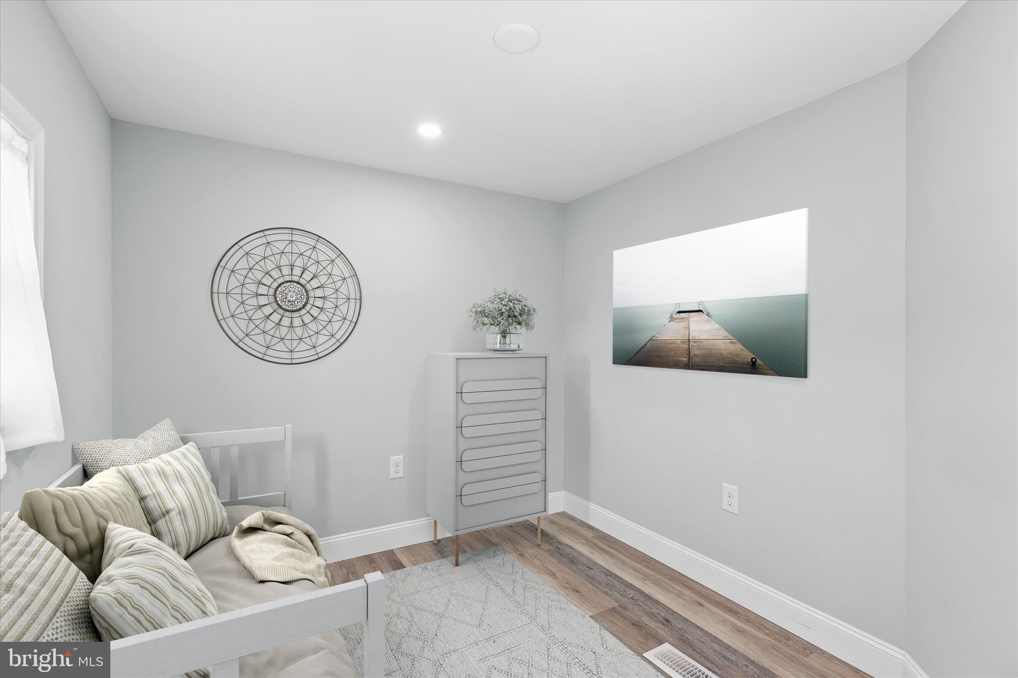 WHITE HOUSE BEACH - Residential