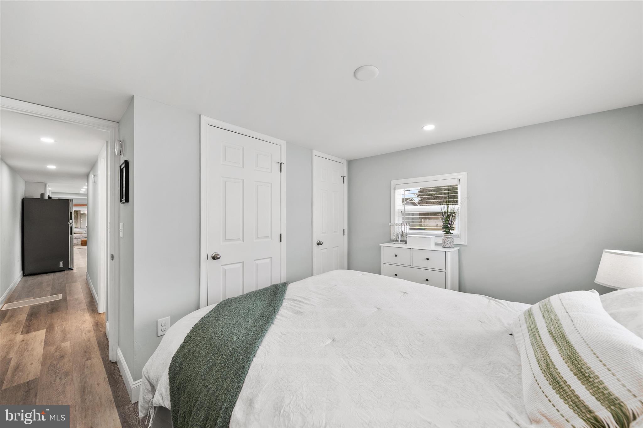 WHITE HOUSE BEACH - Residential