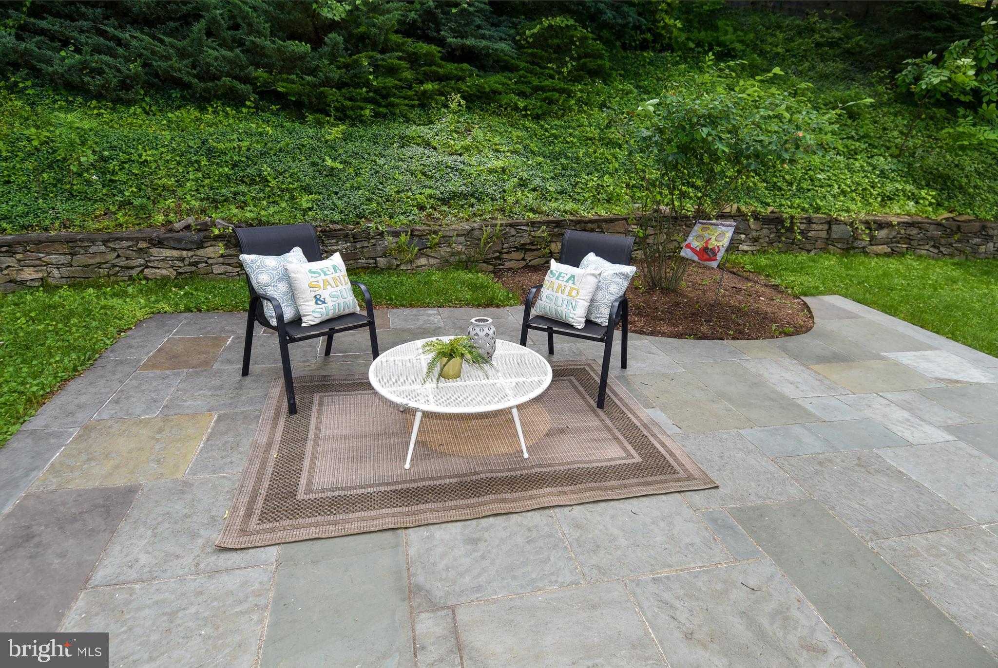 ROCK CREEK PALISADES - Residential