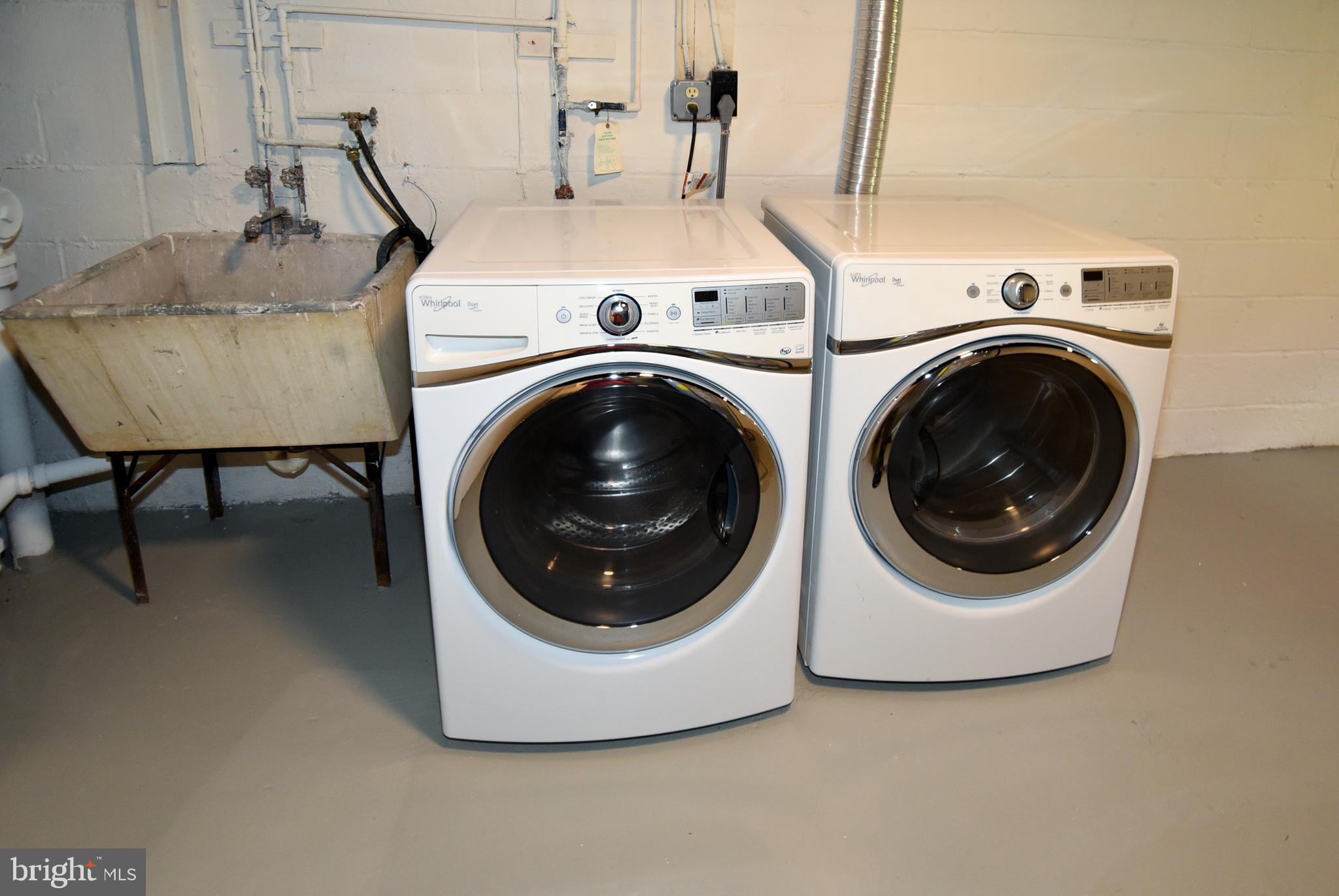 ROCK CREEK PALISADES - Residential