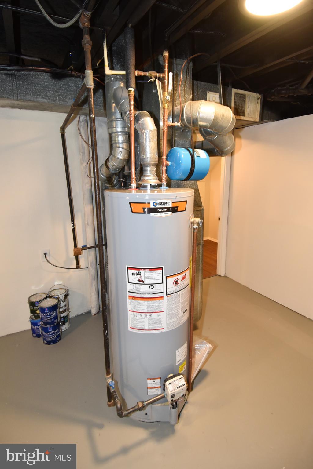 ROCK CREEK PALISADES - Residential