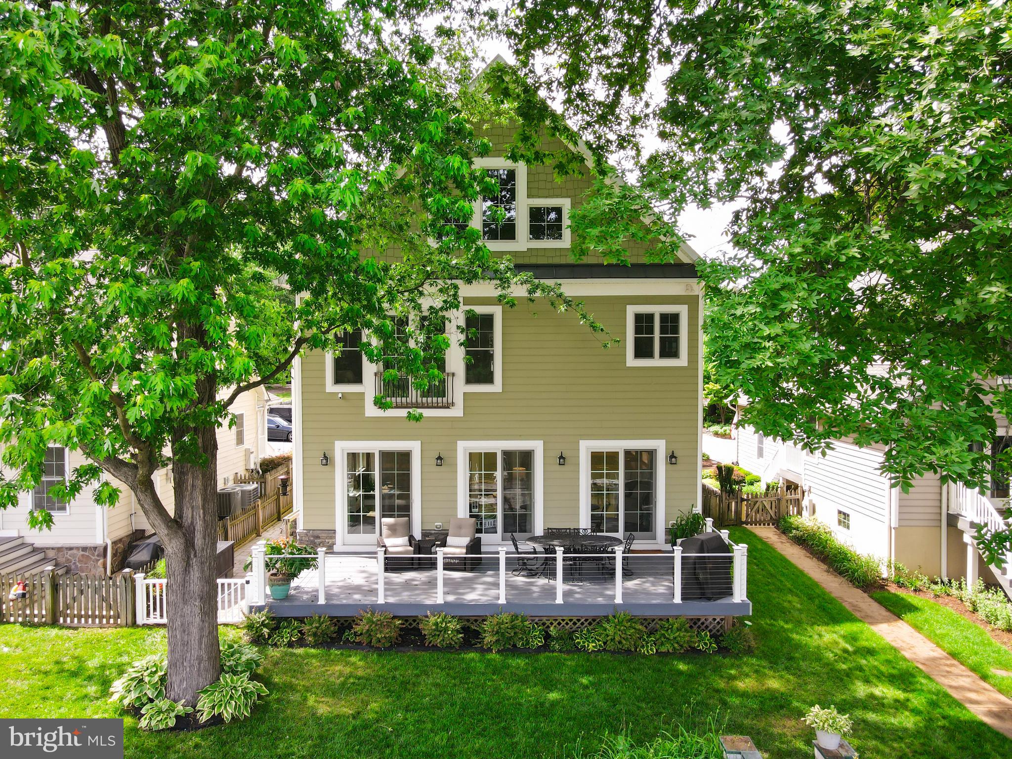 SHORE ACRES - Residential