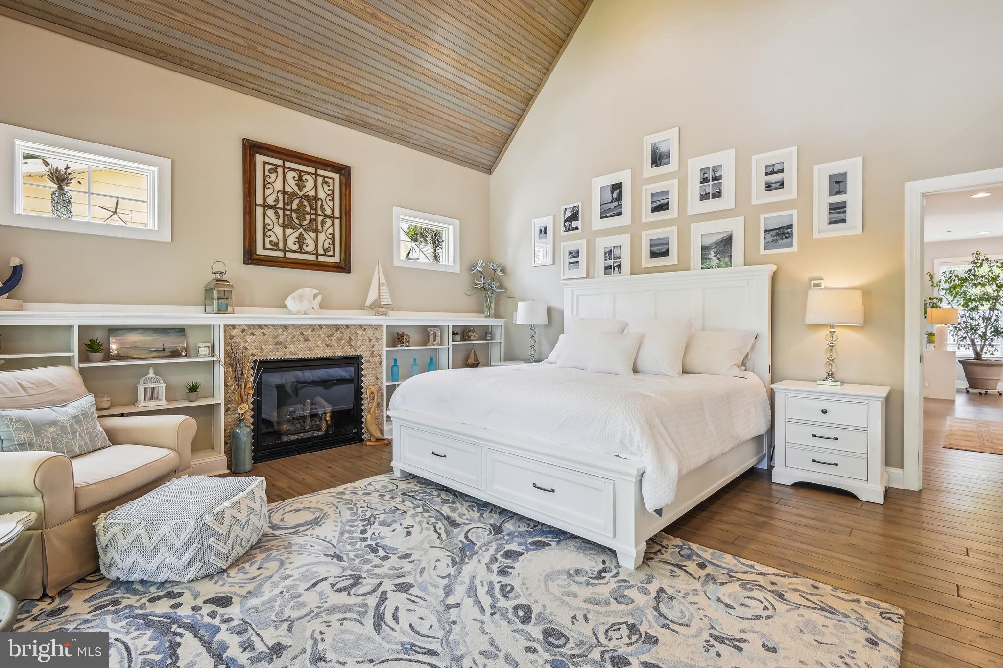 SHORE ACRES - Residential