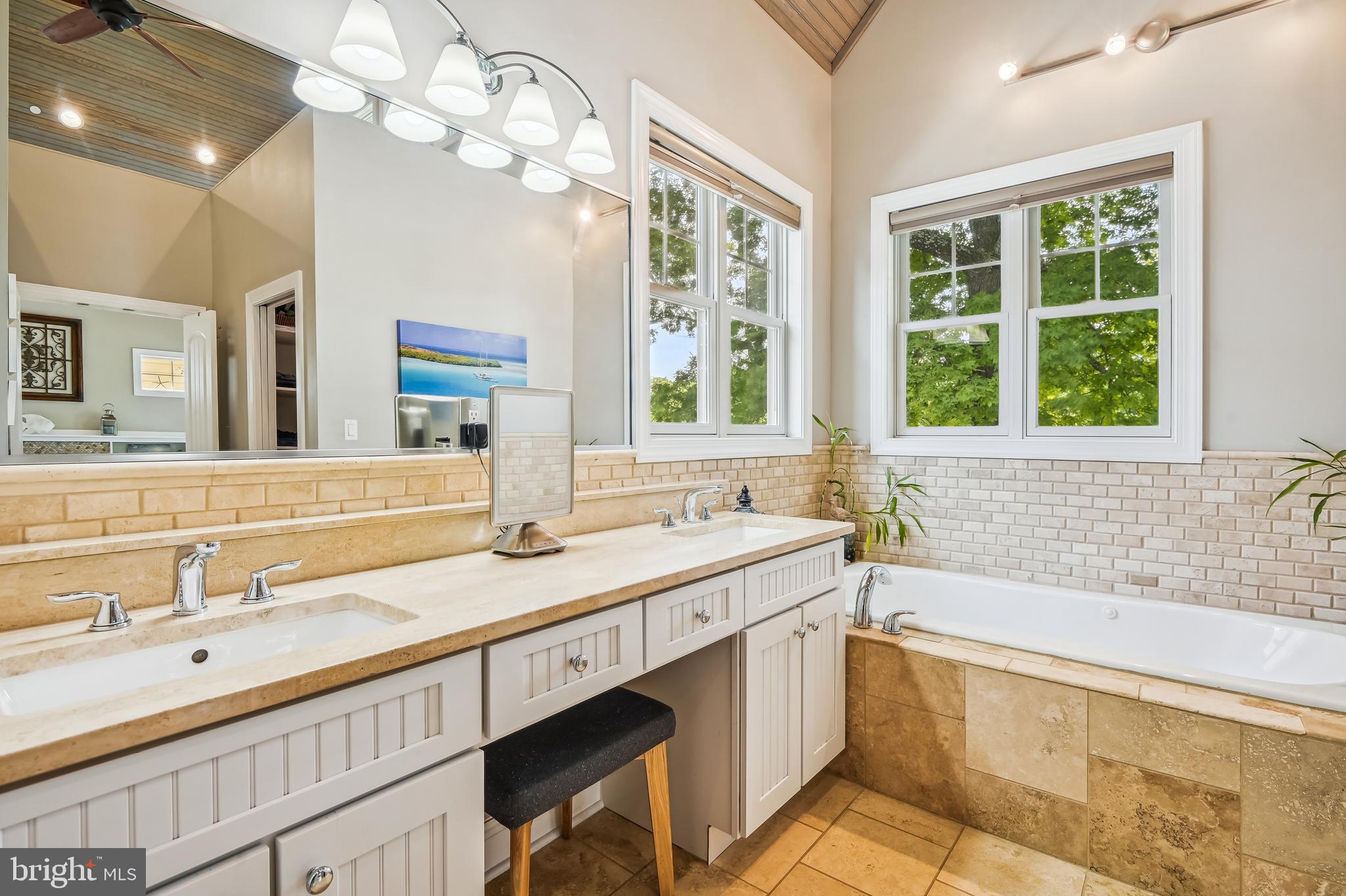 SHORE ACRES - Residential