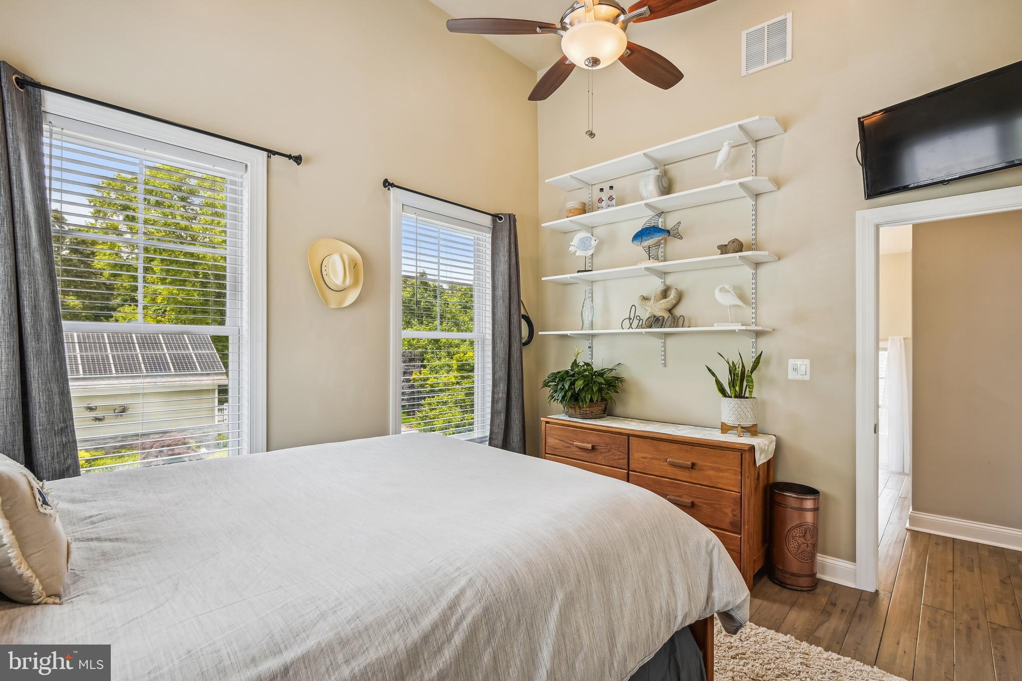 SHORE ACRES - Residential