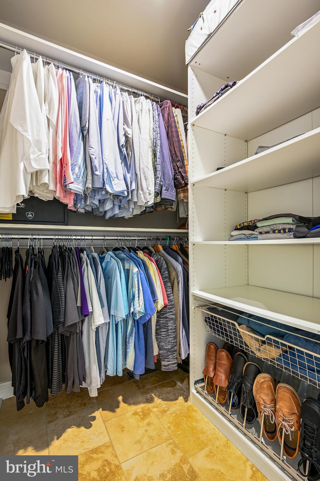 SHORE ACRES - Residential