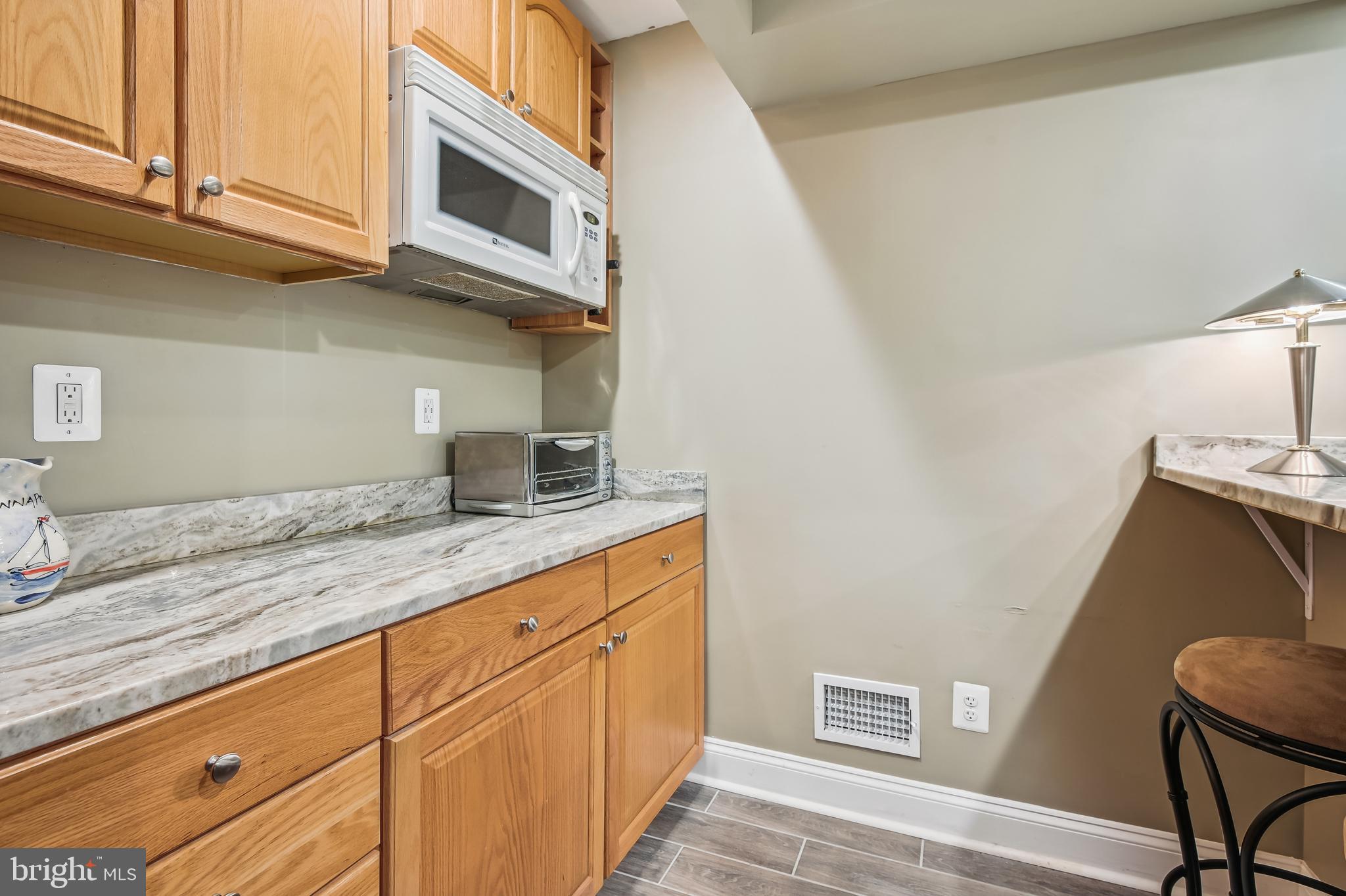 SHORE ACRES - Residential