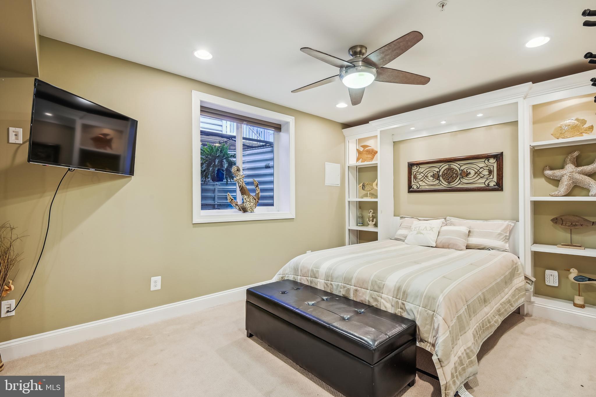 SHORE ACRES - Residential