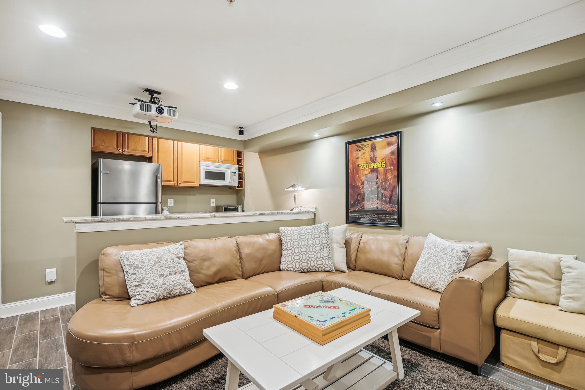 SHORE ACRES - Residential