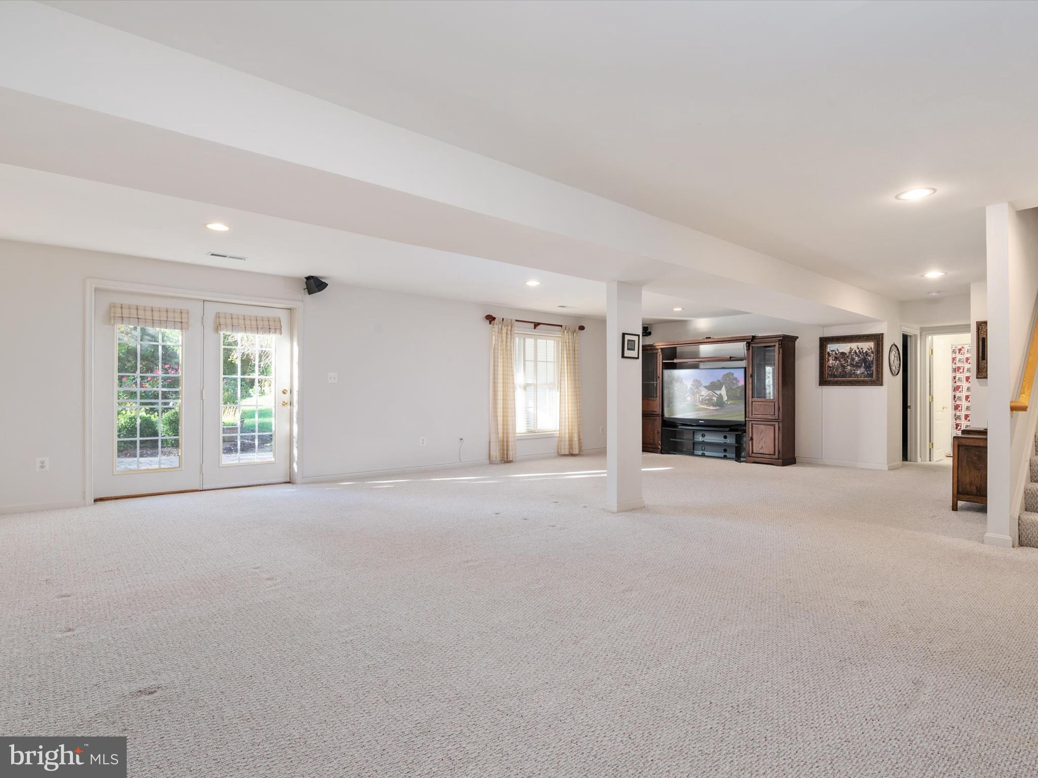 TRACEYS CREEK - Residential