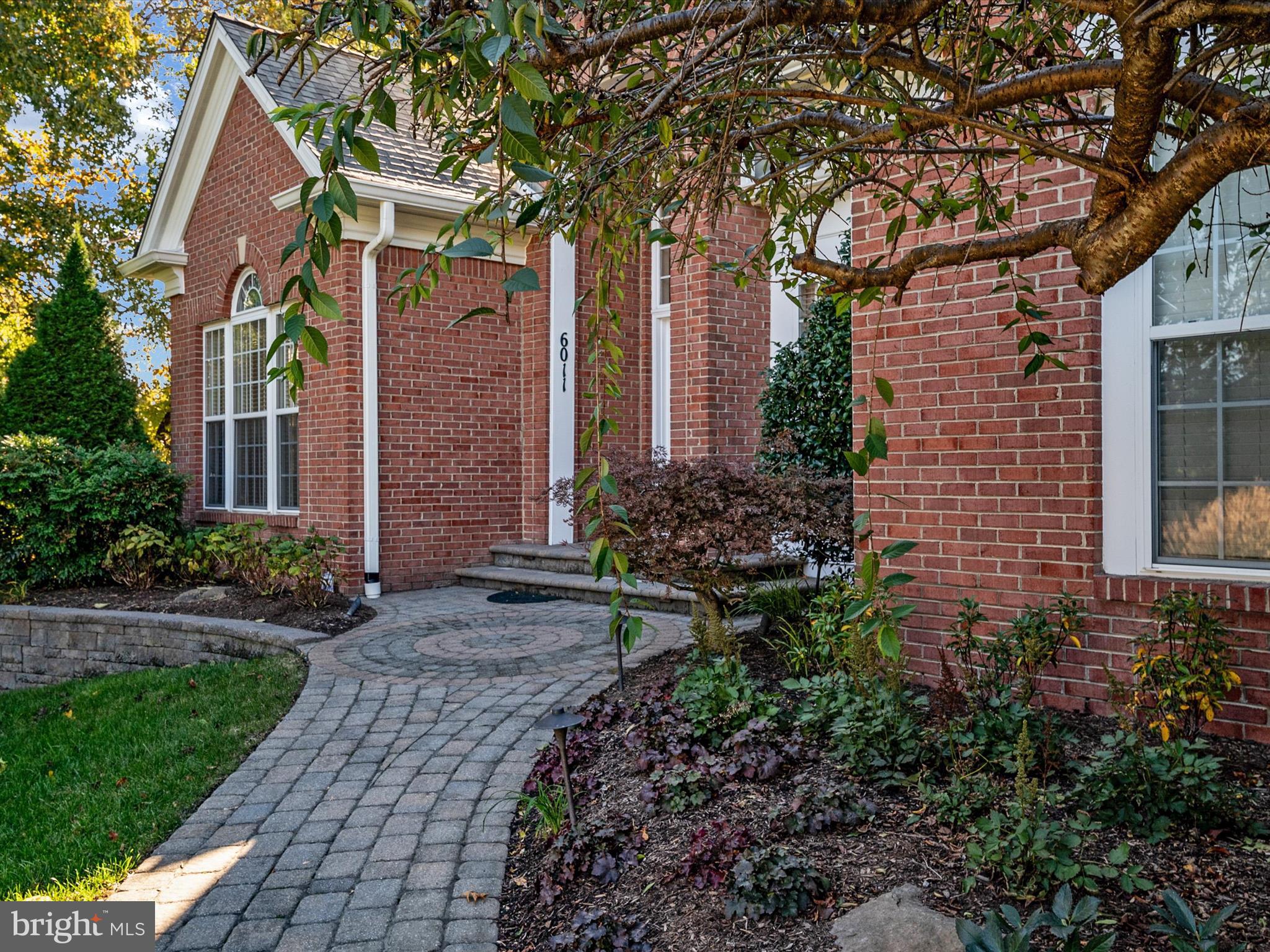 TRACEYS CREEK - Residential