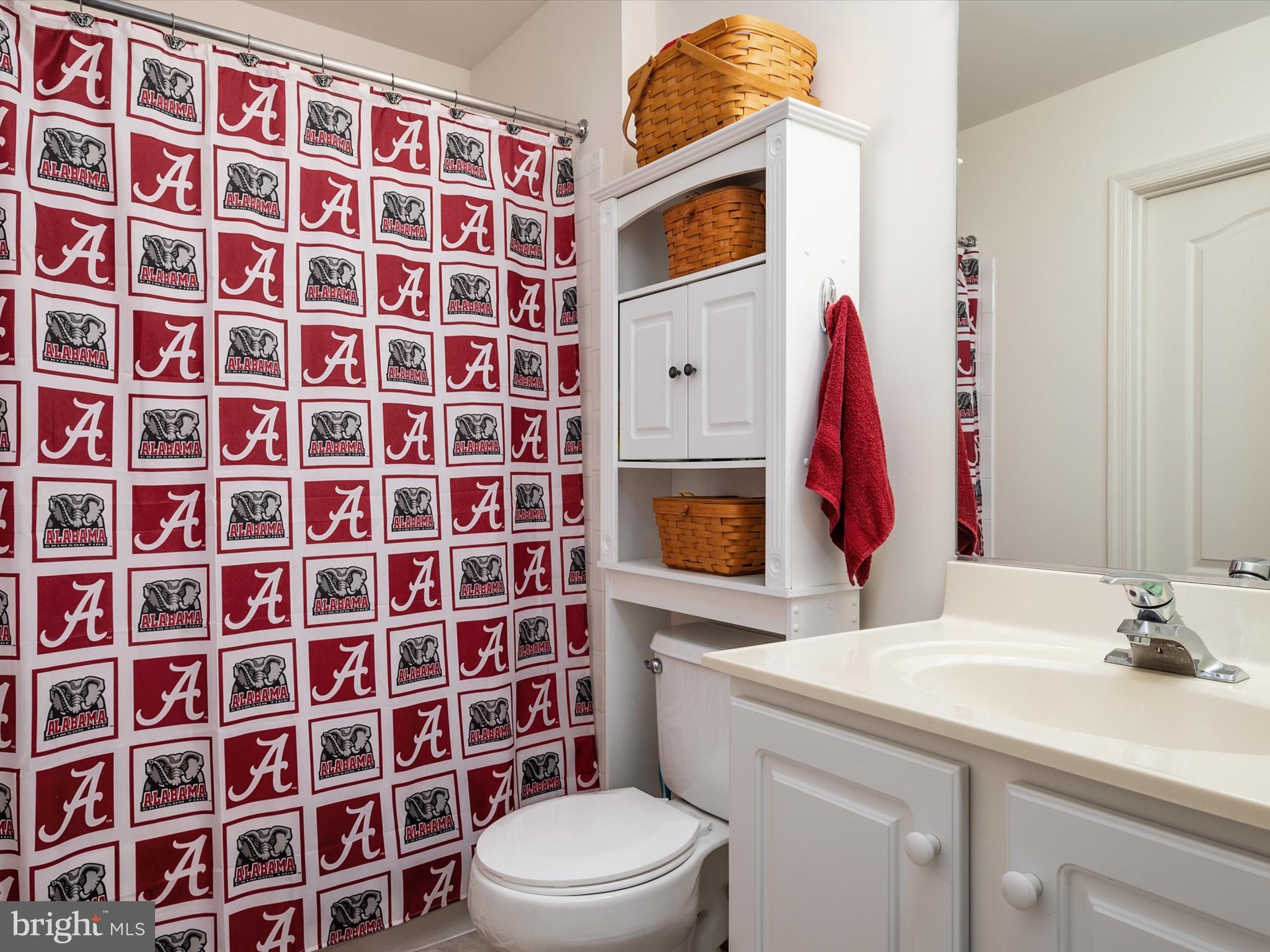 TRACEYS CREEK - Residential