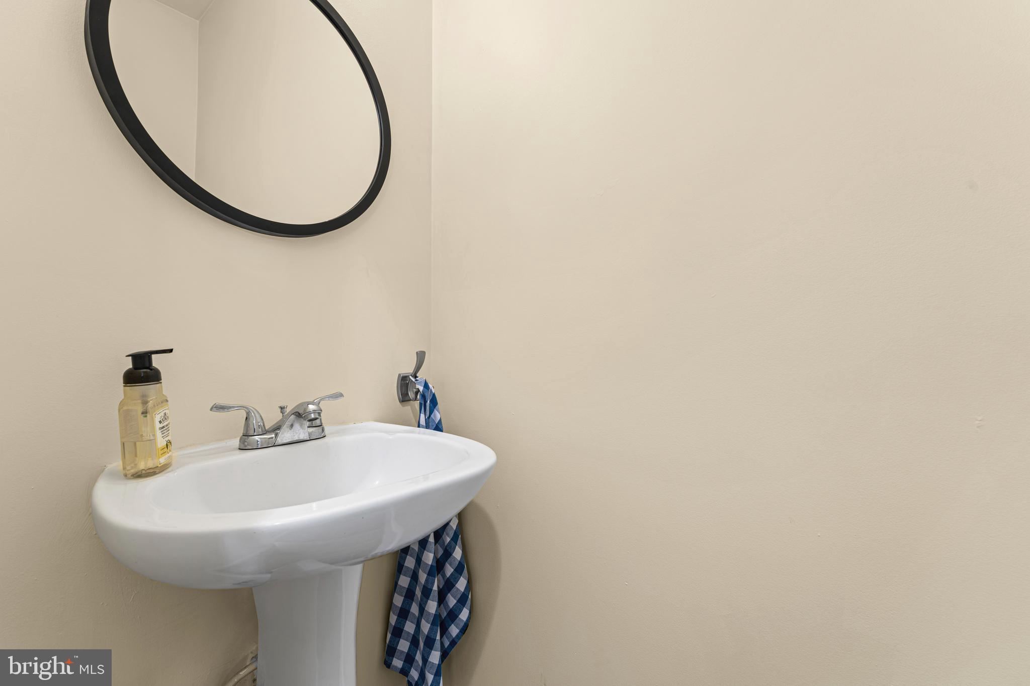 CLAIRMONT MANOR - Residential