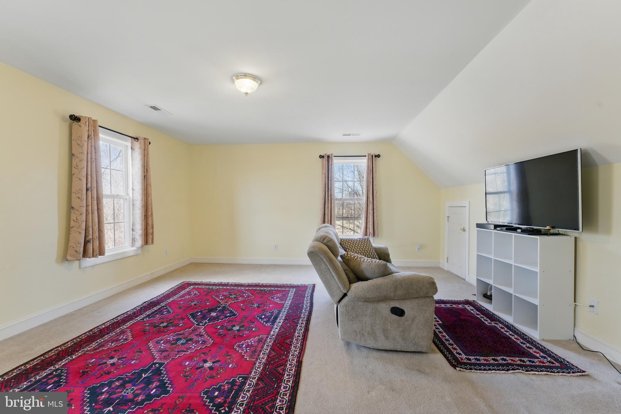 CLAIRMONT MANOR - Residential