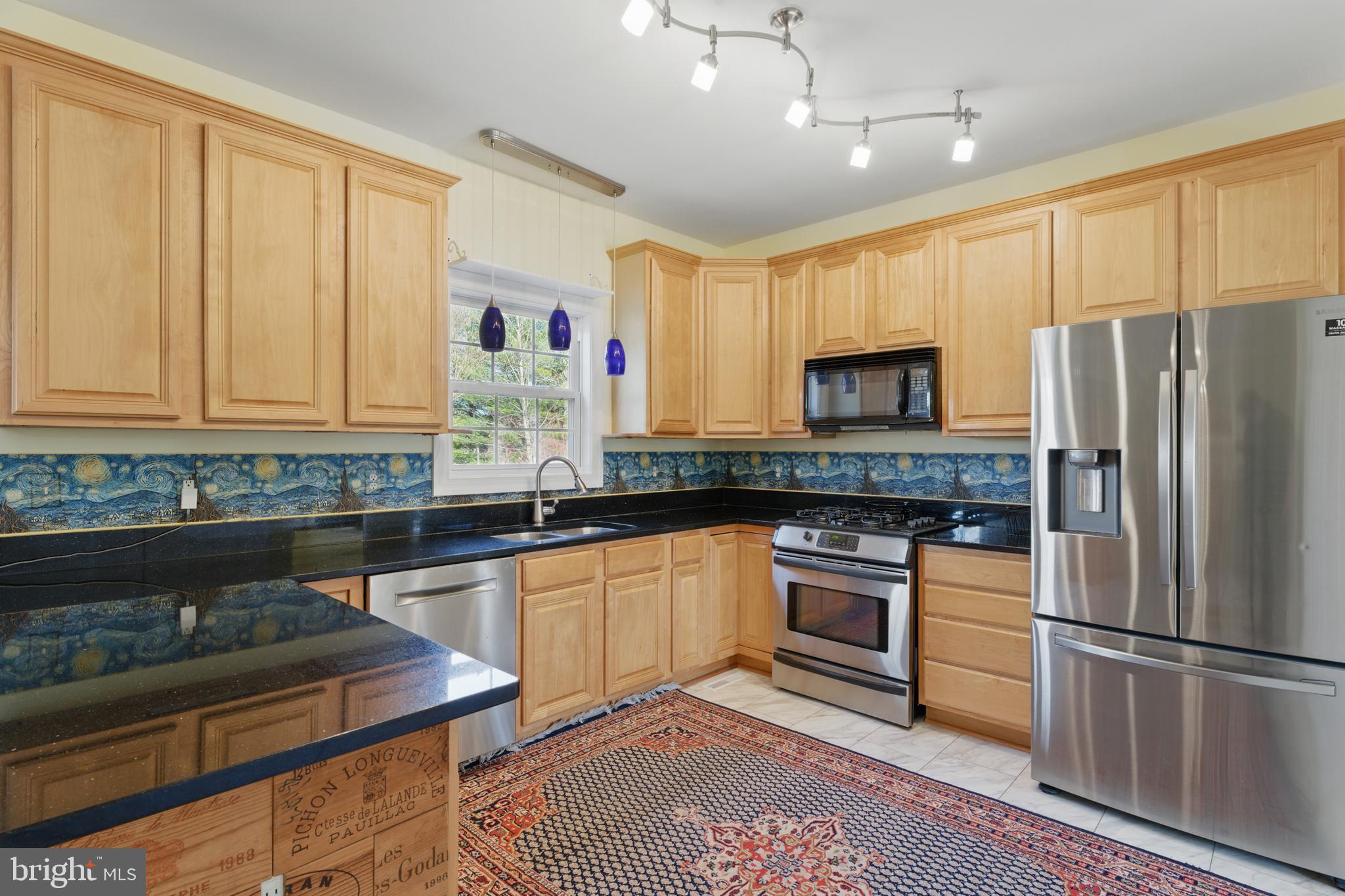 CLAIRMONT MANOR - Residential