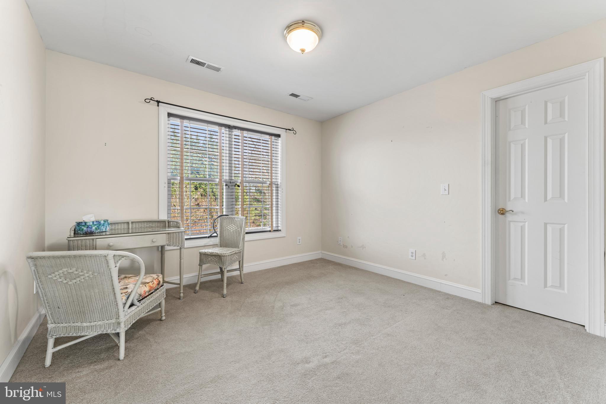 CLAIRMONT MANOR - Residential