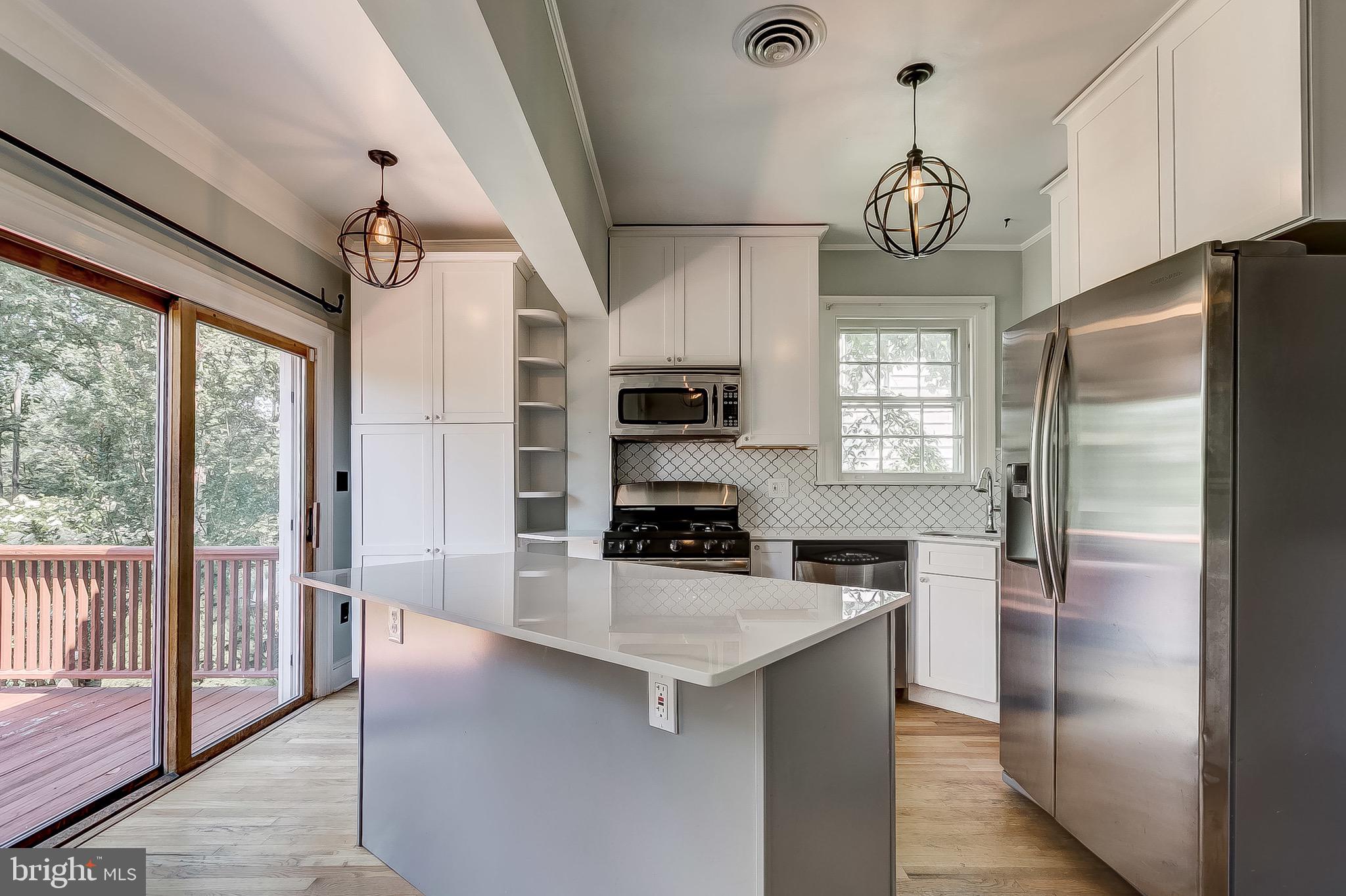 HUNTING RIDGE HISTORIC DISTRICT - Residential