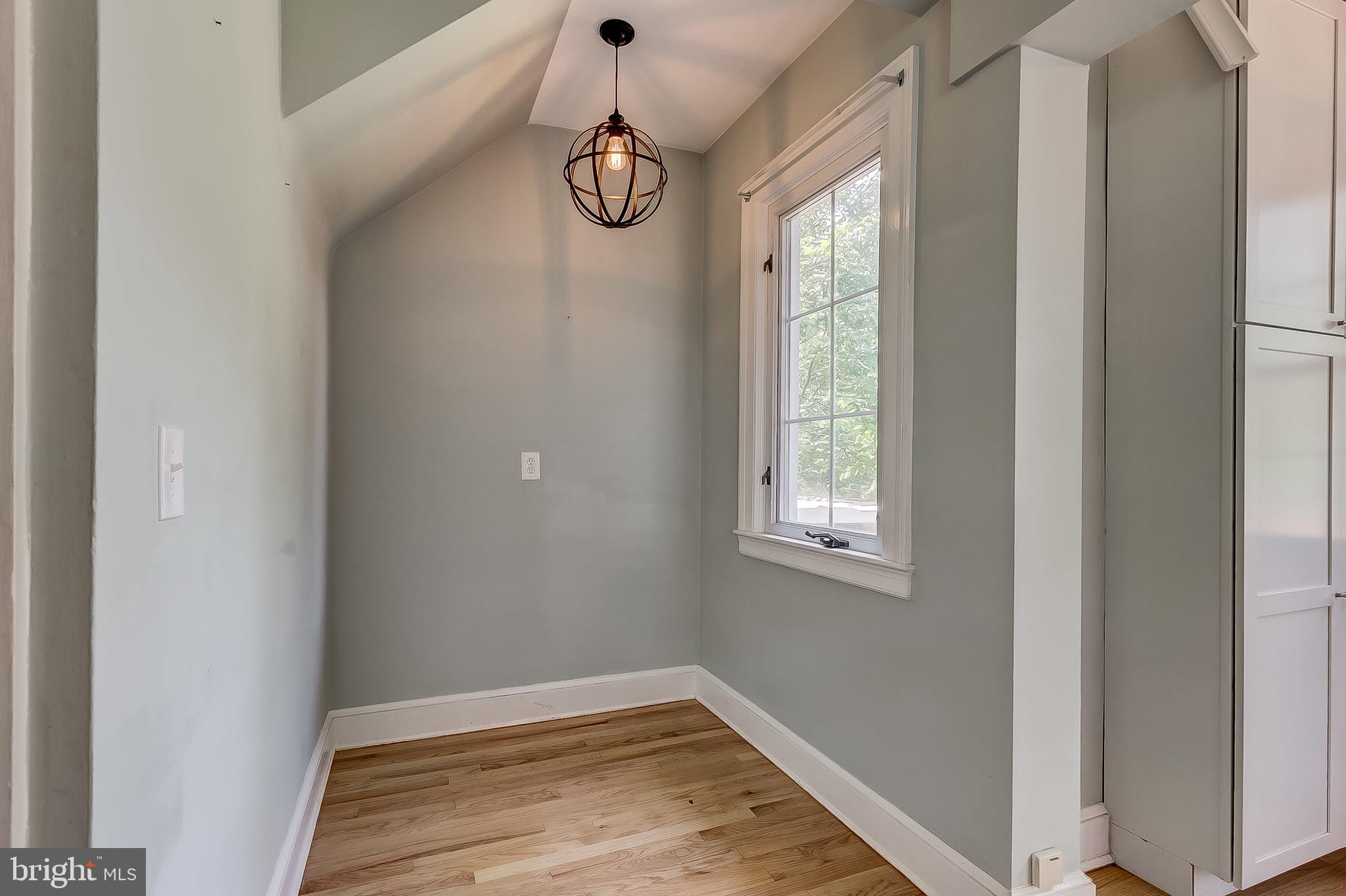 HUNTING RIDGE HISTORIC DISTRICT - Residential