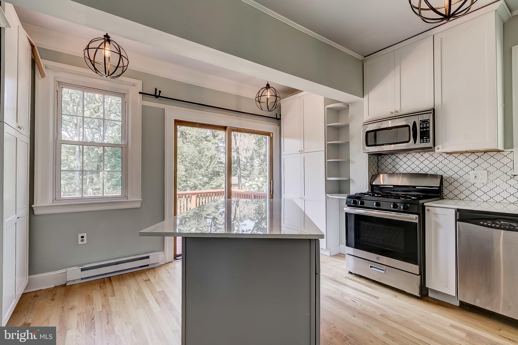 HUNTING RIDGE HISTORIC DISTRICT - Residential