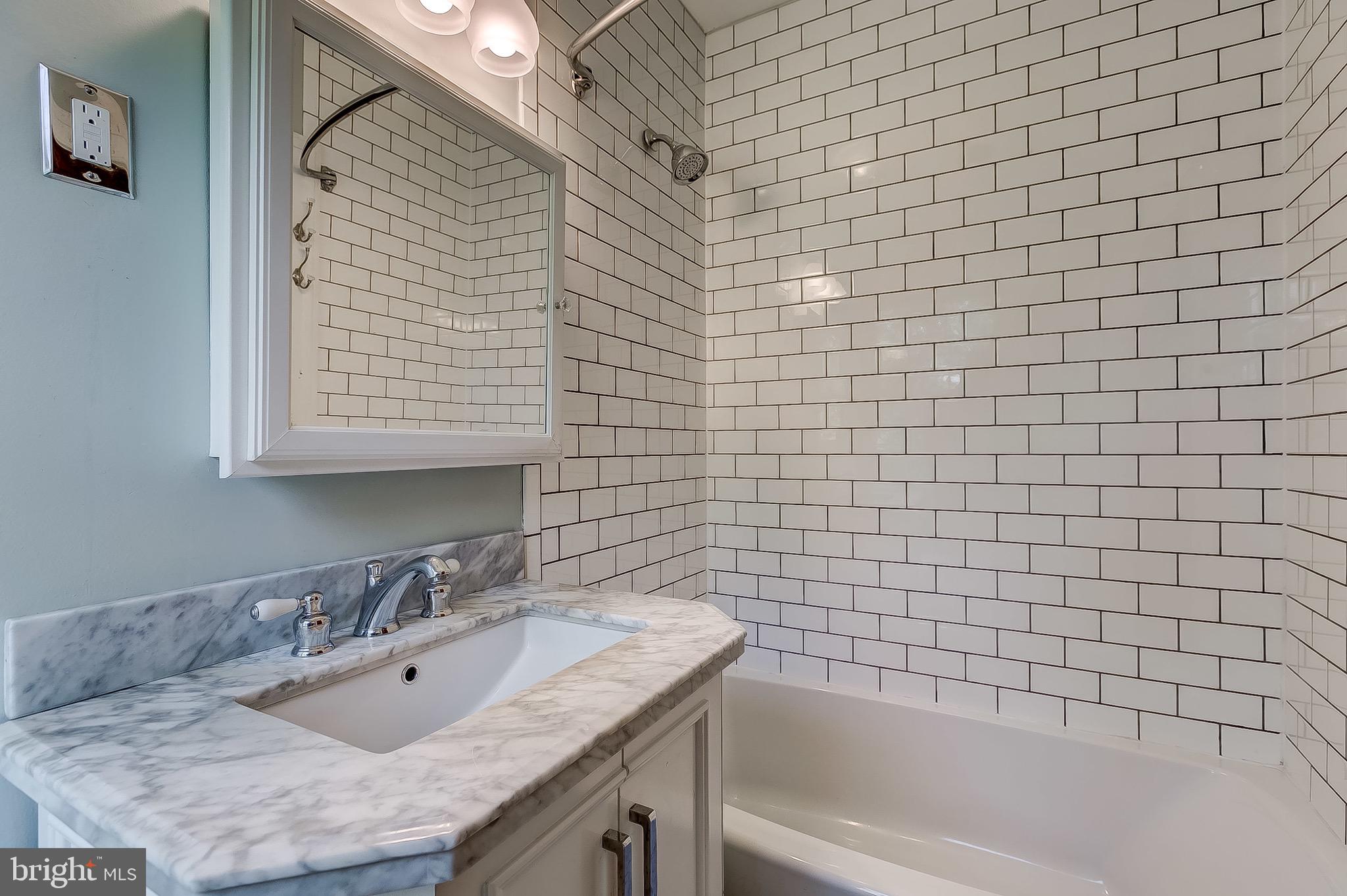 HUNTING RIDGE HISTORIC DISTRICT - Residential