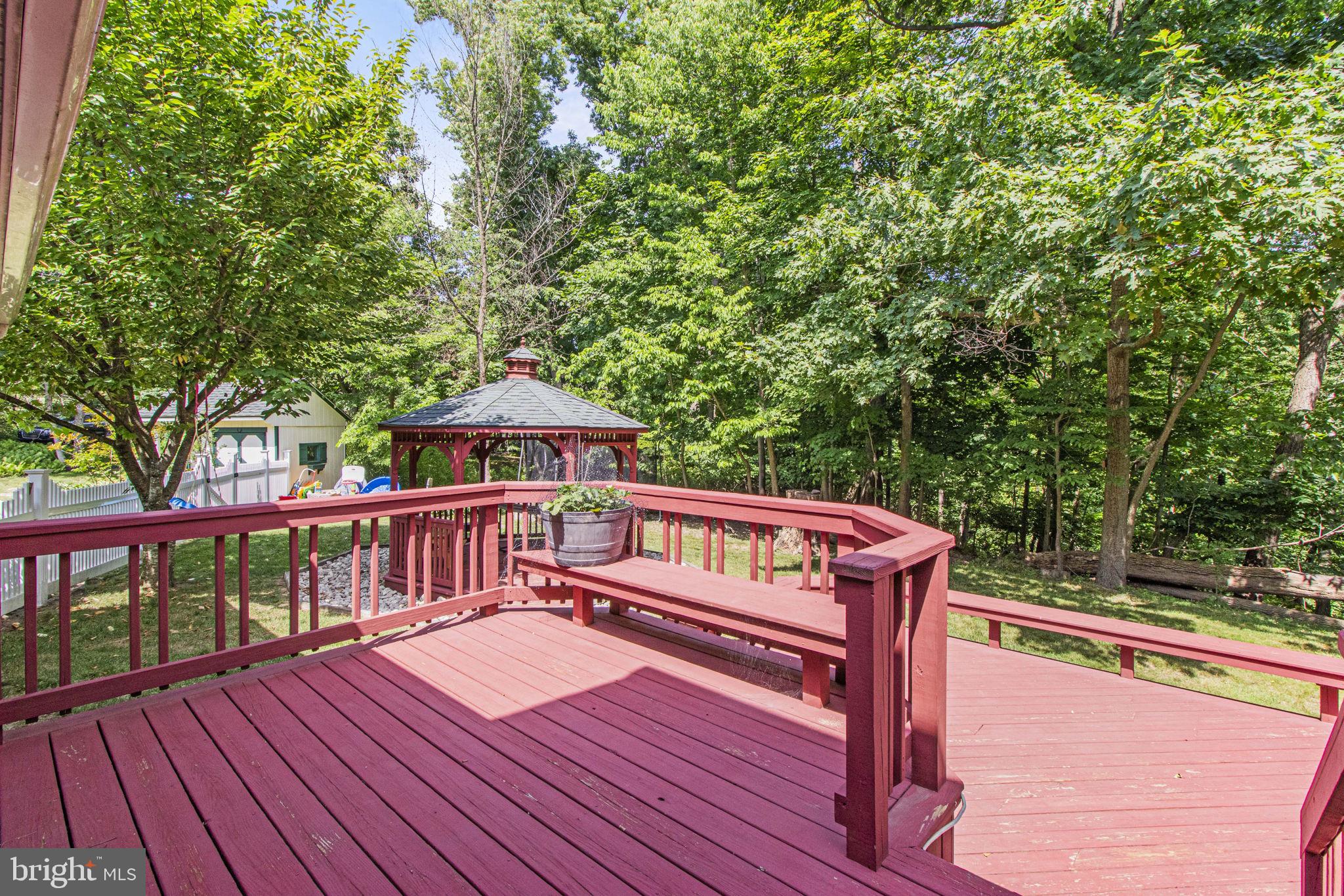 SUNNYSIDE FARMS - Residential